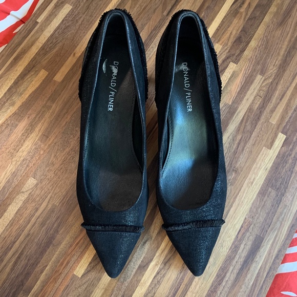 Donald Pliner "Exquisite Fancy Leather Fringed Shoes" - Picture 1 of 15